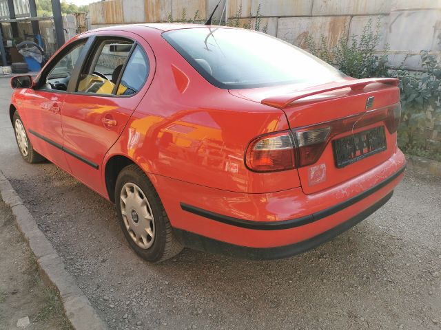 bontott SEAT TOLEDO Bal C Oszlop Burkolat