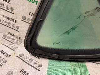 bontott SEAT TOLEDO Bal C Oszlop Oldalablak Üveg