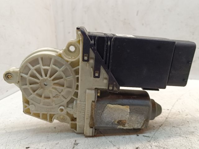 bontott SEAT TOLEDO Bal első Ablakemelő Motor