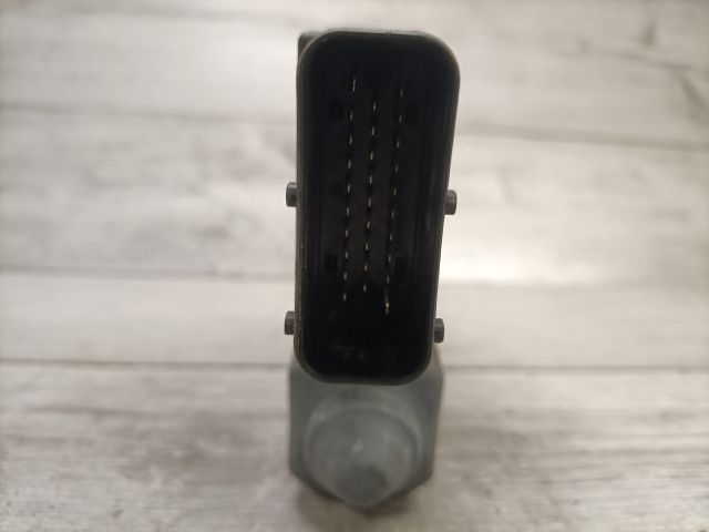 bontott SEAT TOLEDO Bal első Ablakemelő Motor