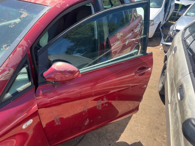 bontott SEAT TOLEDO Bal első Ajtó (Üres lemez)