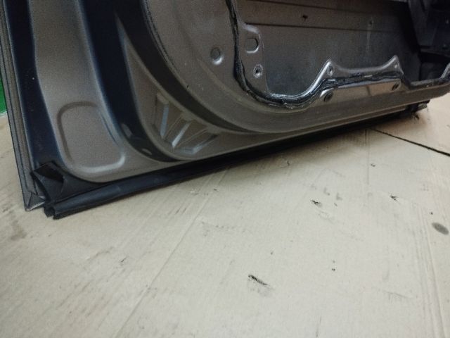 bontott SEAT TOLEDO Bal első Ajtó (Üres lemez)