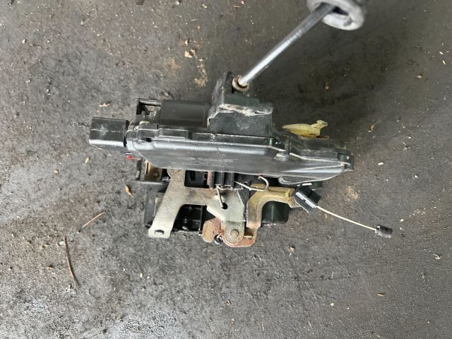 bontott SEAT TOLEDO Bal első Ajtózár