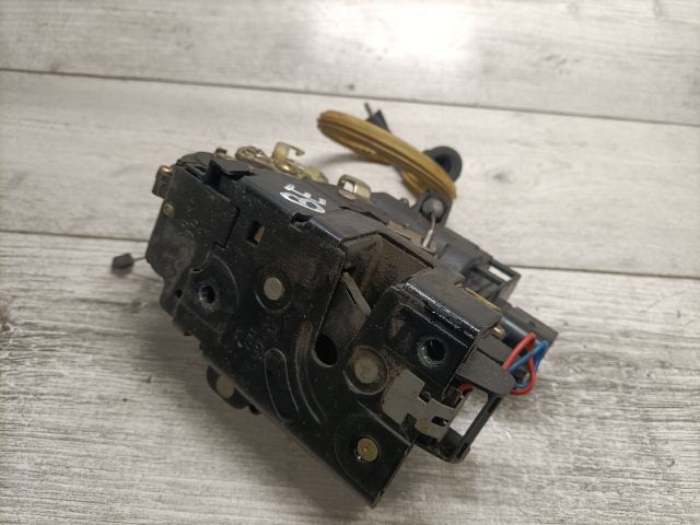 bontott SEAT TOLEDO Bal első Ajtózár