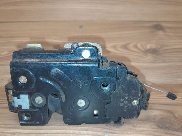 bontott SEAT TOLEDO Bal első Ajtózár