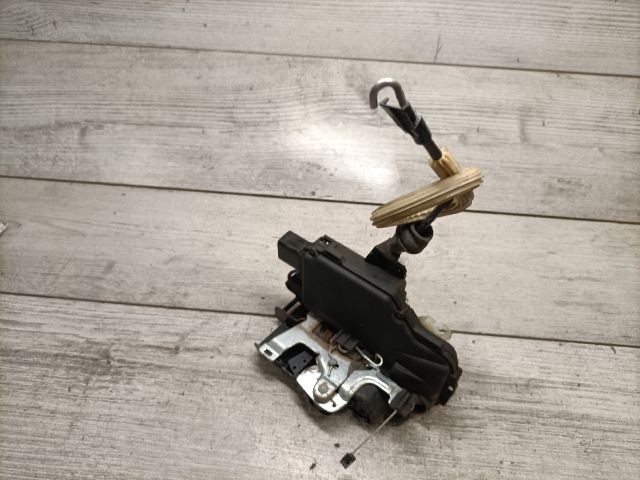 bontott SEAT TOLEDO Bal első Ajtózár