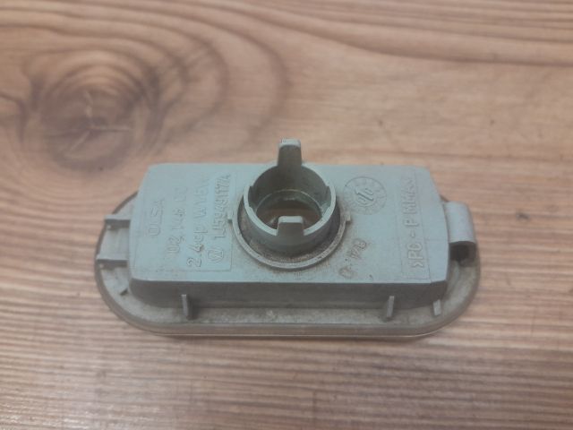 bontott SEAT TOLEDO Bal első Sárvédő Irányjelző