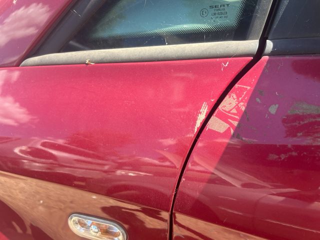 bontott SEAT TOLEDO Bal első Sárvédő