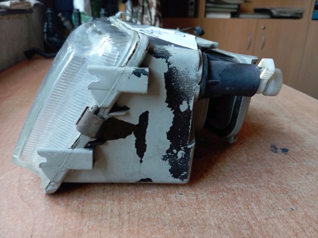 bontott SEAT TOLEDO Bal Fényszóró