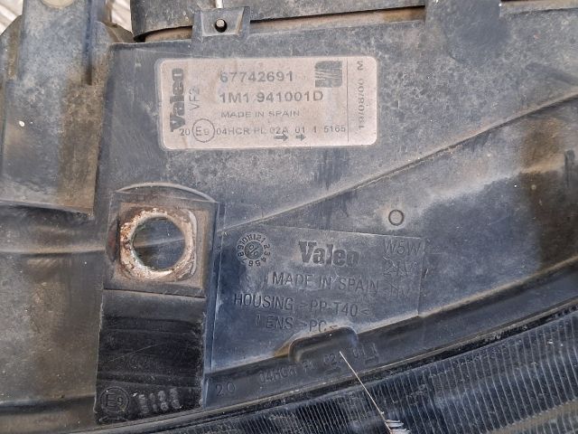 bontott SEAT TOLEDO Bal Fényszóró