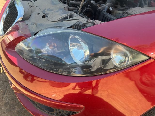 bontott SEAT TOLEDO Bal Fényszóró