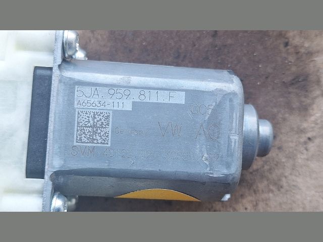 bontott SEAT TOLEDO Bal hátsó Ablakemelő Motor