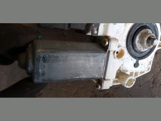 bontott SEAT TOLEDO Bal hátsó Ablakemelő Motor