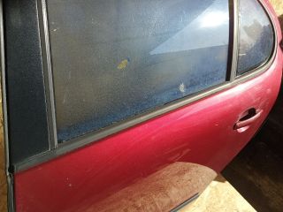 bontott SEAT TOLEDO Bal hátsó Ajtó (Részeivel)