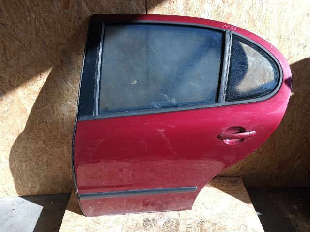 bontott SEAT TOLEDO Bal hátsó Ajtó (Részeivel)