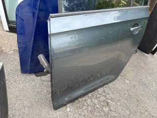 bontott SEAT TOLEDO Bal hátsó Ajtó (Részeivel)