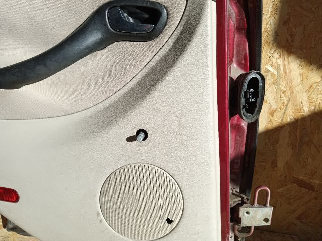 bontott SEAT TOLEDO Bal hátsó Ajtó (Részeivel)