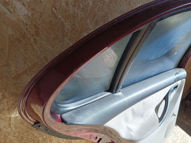 bontott SEAT TOLEDO Bal hátsó Ajtó (Részeivel)