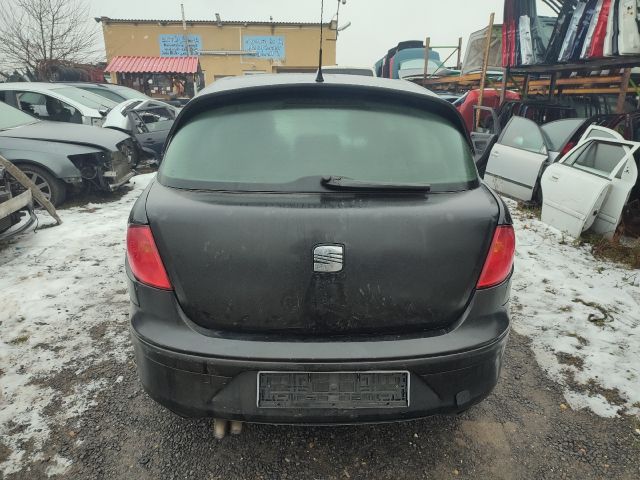 bontott SEAT TOLEDO Bal hátsó Ajtó (Üres lemez)