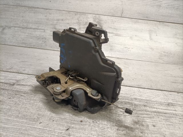 bontott SEAT TOLEDO Bal hátsó Ajtózár