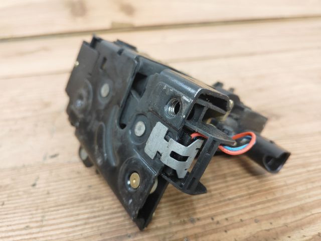 bontott SEAT TOLEDO Bal hátsó Ajtózár