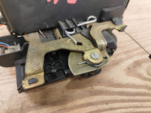 bontott SEAT TOLEDO Bal hátsó Ajtózár