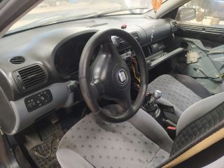 bontott SEAT TOLEDO Bal hátsó Kapaszkodó (Felső)