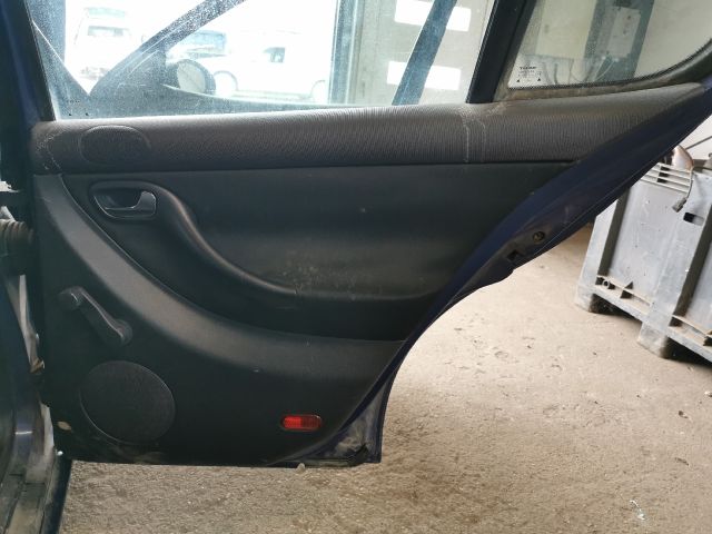 bontott SEAT TOLEDO Bal hátsó Kapaszkodó (Felső)