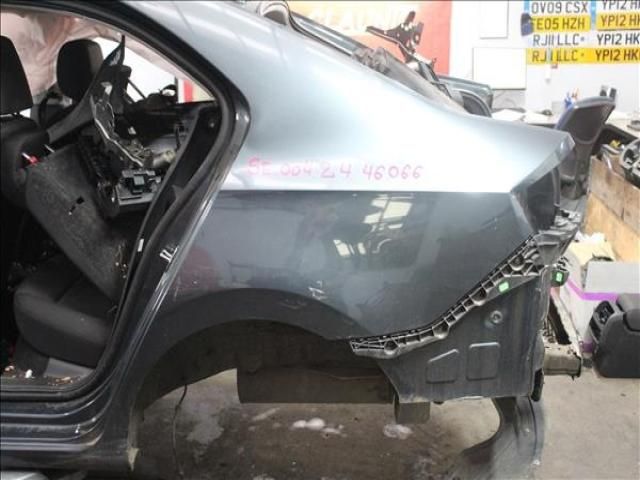 bontott SEAT TOLEDO Bal hátsó Sárvédő