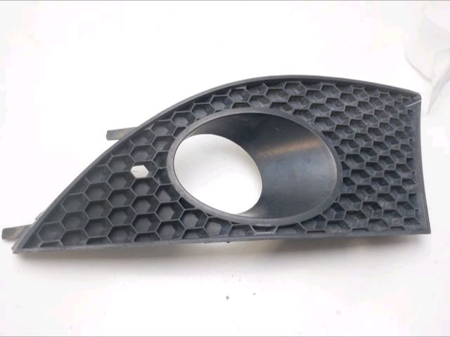 bontott SEAT TOLEDO Bal Ködlámpa Rács