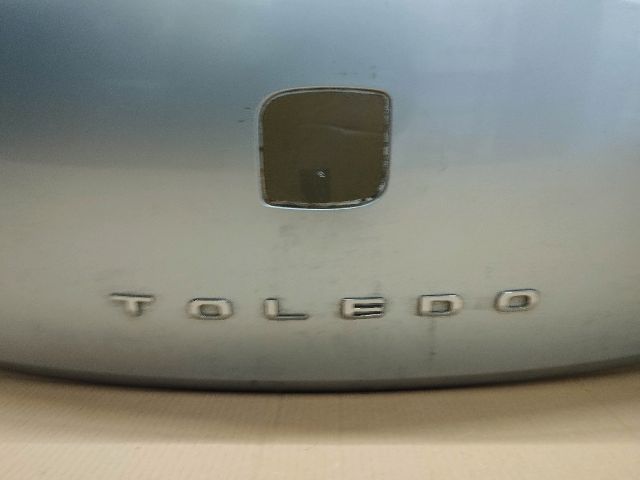 bontott SEAT TOLEDO Csomagtérajtó (Üres lemez)