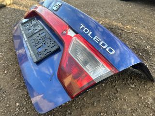 bontott SEAT TOLEDO Csomagtérajtó (Üres lemez)