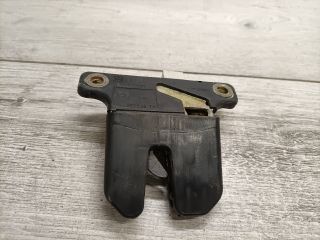 bontott SEAT TOLEDO Csomagtérajtó Zárszerkezet