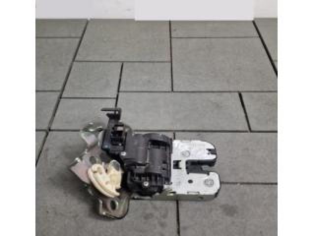 bontott SEAT TOLEDO Csomagtérajtó Zárszerkezet