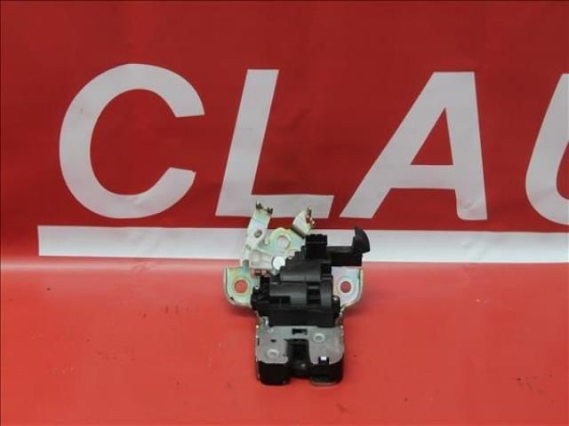 bontott SEAT TOLEDO Csomagtérajtó Zárszerkezet