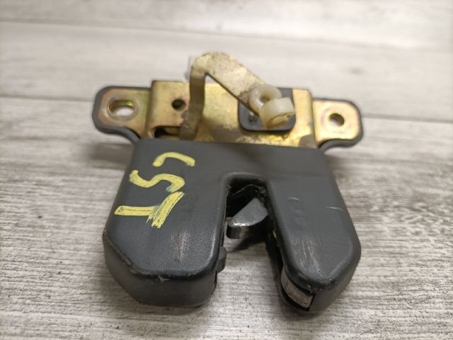 bontott SEAT TOLEDO Csomagtérajtó Zárszerkezet