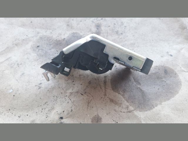 bontott SEAT TOLEDO Csomagtérajtó Zárszerkezet