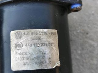 bontott SEAT TOLEDO Első Ablaktörlő Motor