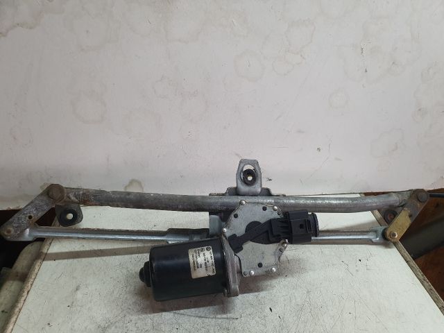 bontott SEAT TOLEDO Első Ablaktörlő Szerkezet Motorral