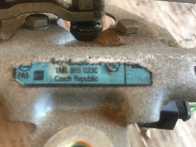 bontott SEAT TOLEDO Első Ablaktörlő Szerkezet Motorral