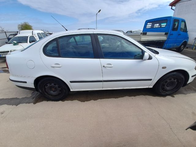 bontott SEAT TOLEDO Első Ablaktörlő Szerkezet