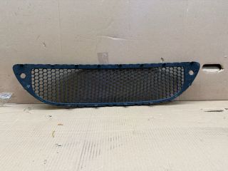 bontott SEAT TOLEDO Első Lökhárító Alsó Középső Díszrács