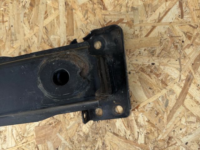 bontott SEAT TOLEDO Első Lökhárító Merevítő (Fém)