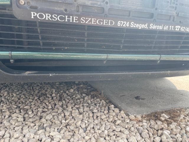 bontott SEAT TOLEDO Első Lökhárító (Részeivel)