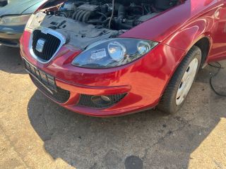 bontott SEAT TOLEDO Első Lökhárító (Üresen)