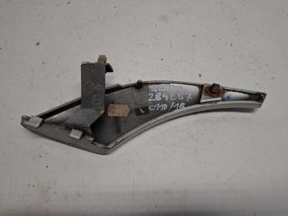 bontott SEAT TOLEDO Első Vonószem Burkolat