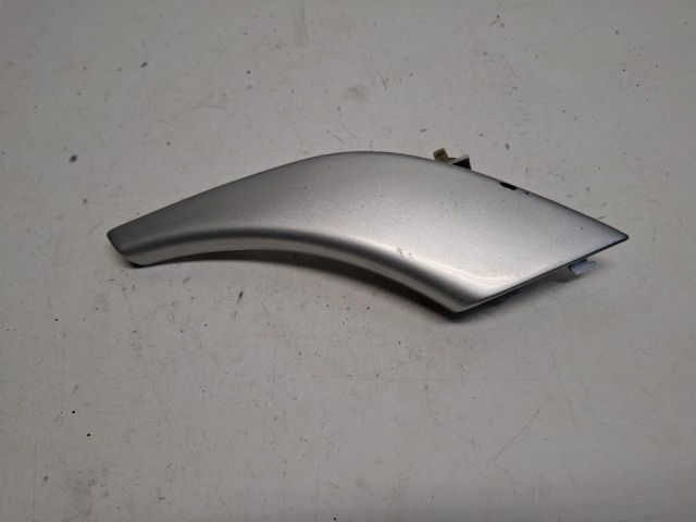 bontott SEAT TOLEDO Első Vonószem Burkolat