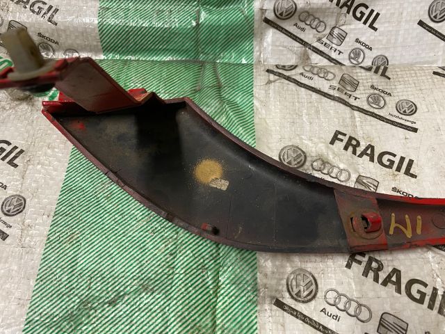 bontott SEAT TOLEDO Első Vonószem Burkolat