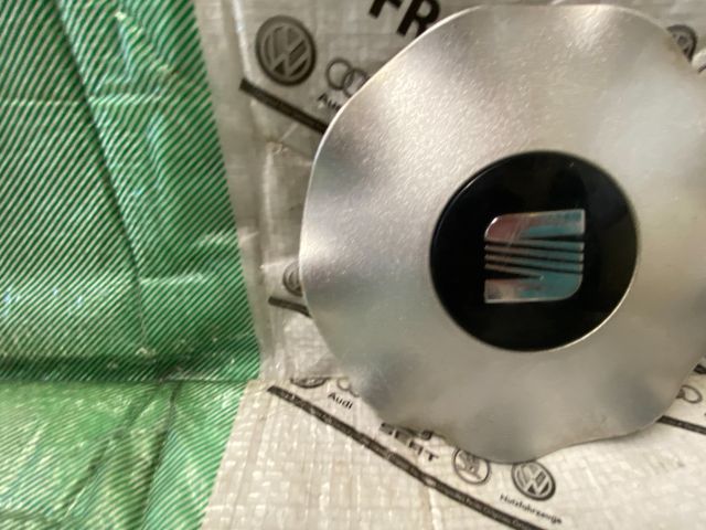 bontott SEAT TOLEDO Felniközép (1 db)