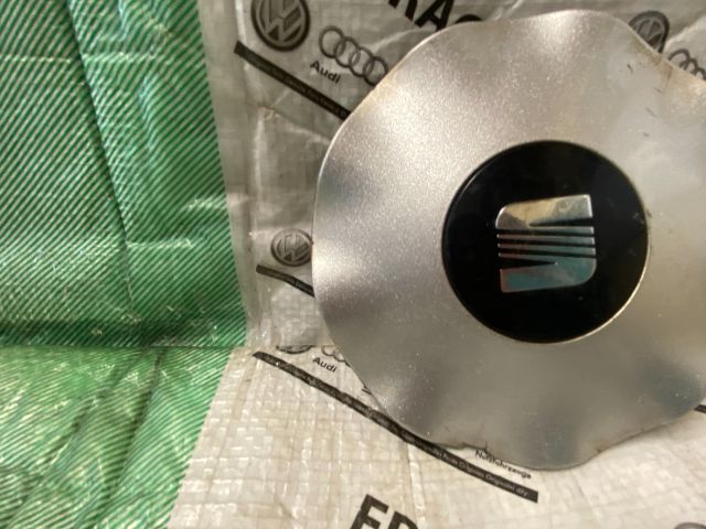 bontott SEAT TOLEDO Felniközép (1 db)